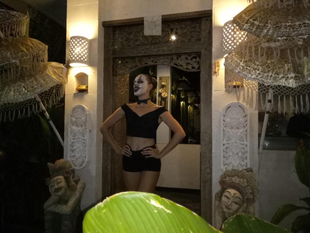 Pondok Sutya Kuta Lombok Buitenkant foto