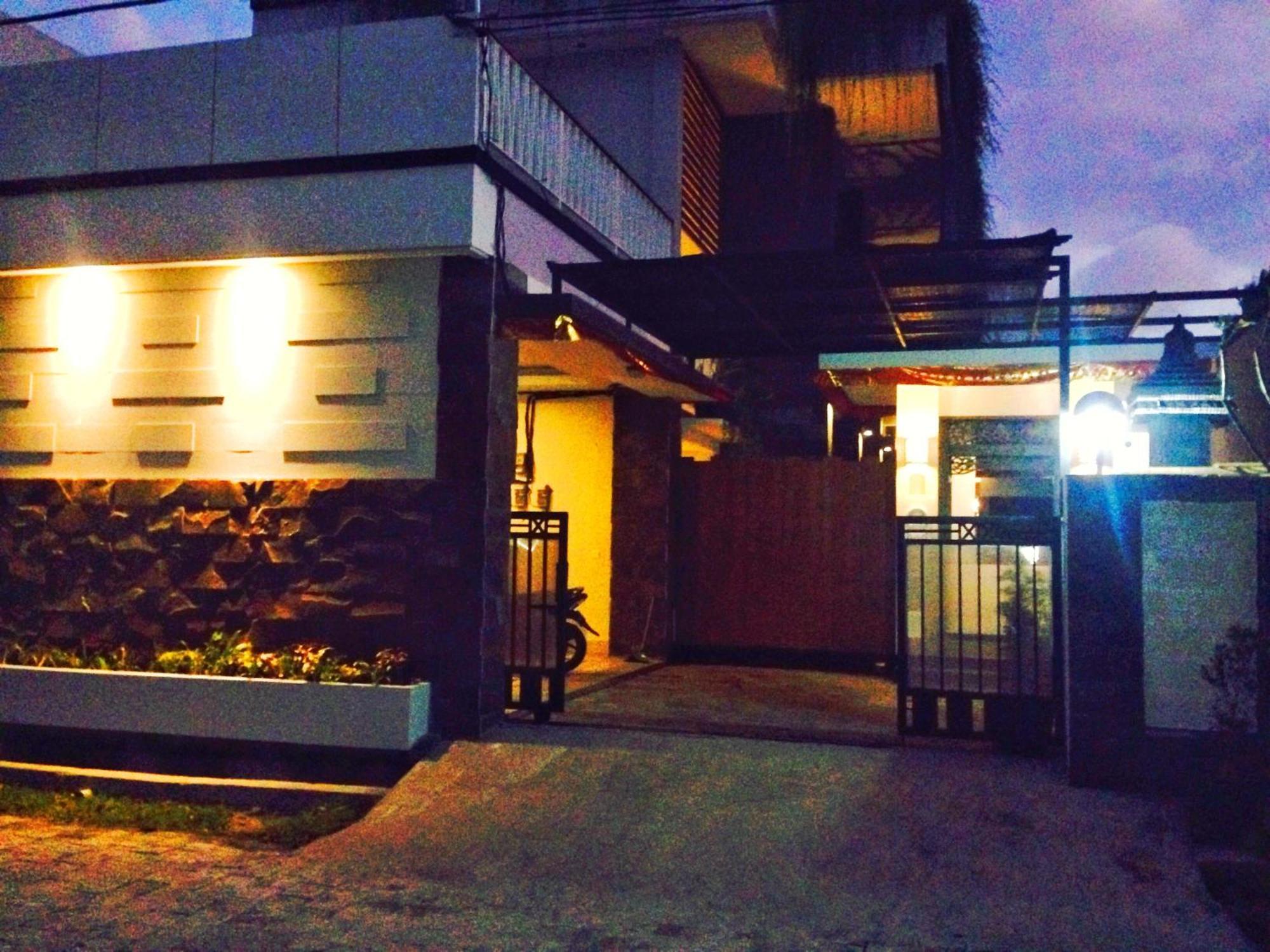 Pondok Sutya Kuta Lombok Buitenkant foto