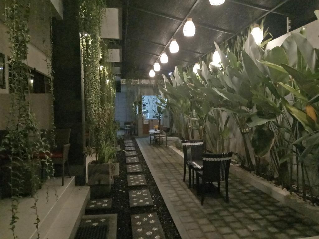 Pondok Sutya Kuta Lombok Buitenkant foto